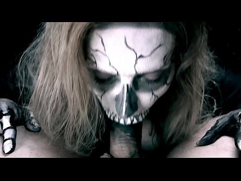 ❤️ Demona knabino suĉanta kokon per sia nigra buŝo kaj glutante kumon. ❤❌ Rusia porno ĉe porno eo.quizfarmature.ru ️❤